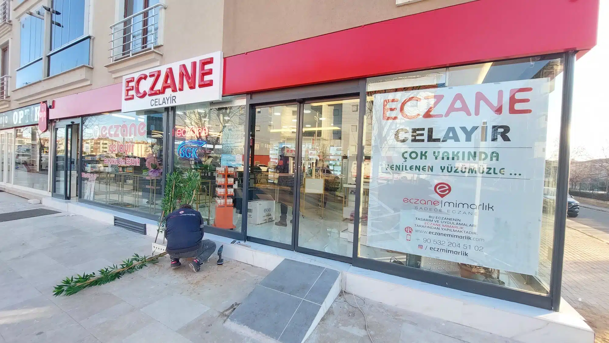 Celayir Eczane tasarımı ve Dekorasyonu