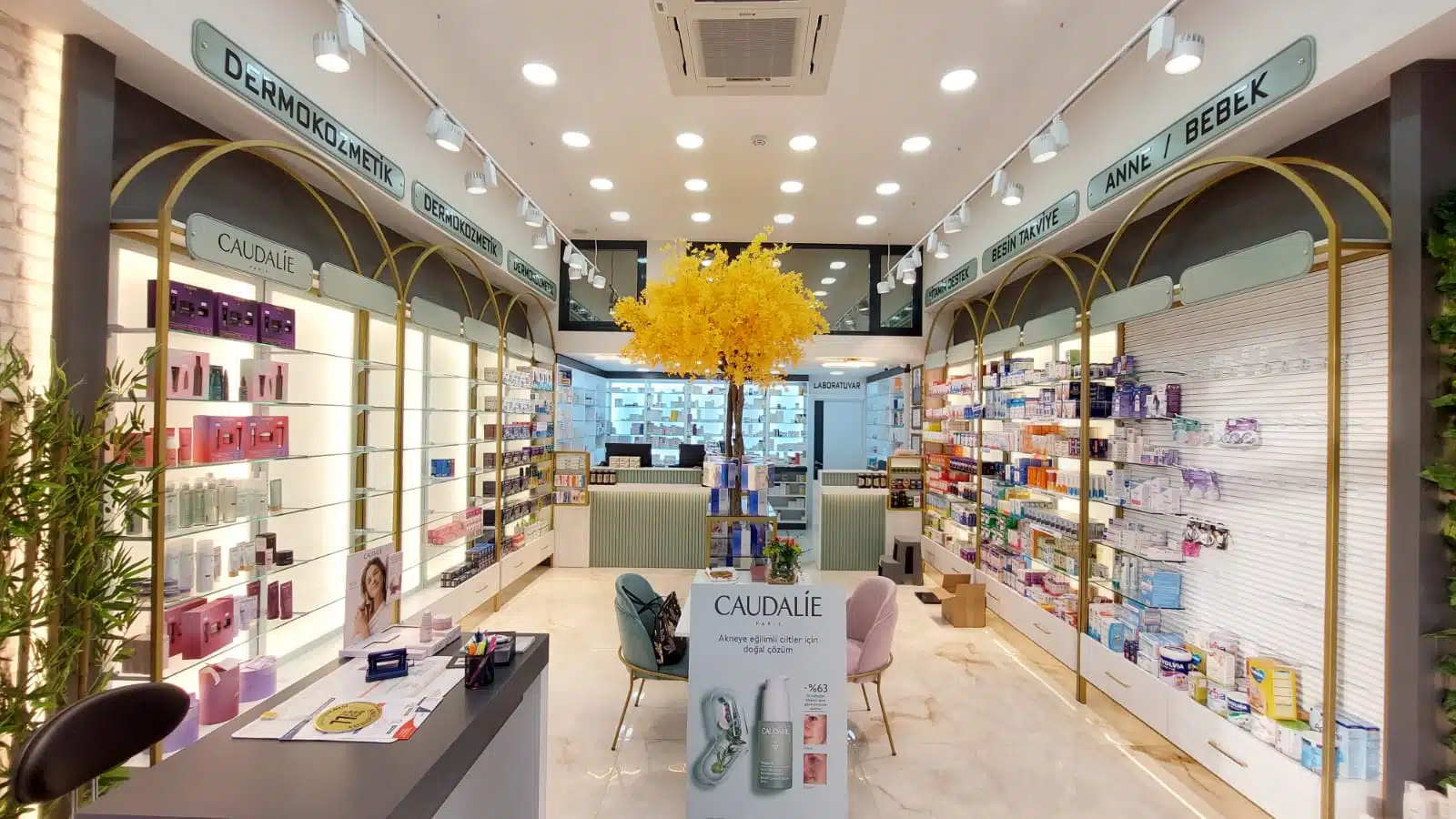 hürriyet eczanesi tasarım ve dekorasyonu