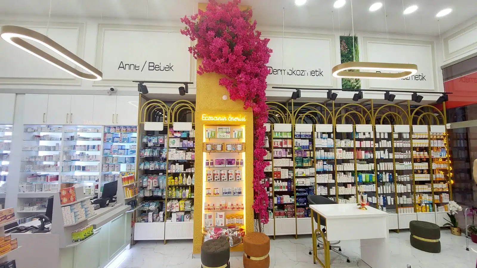 Zeytinburnu Eczane Dekorasyonu