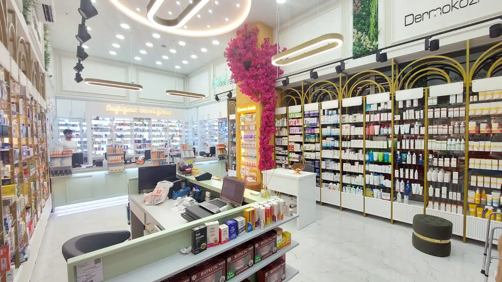 Zeytinburnu Eczane Dekorasyonu