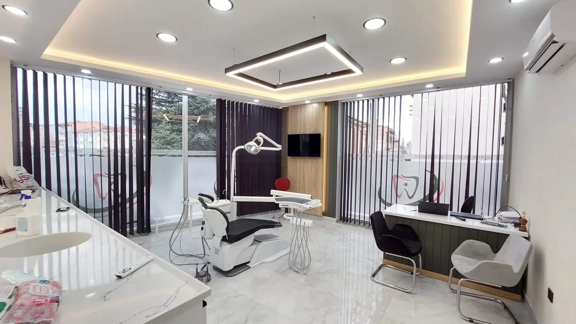 Kılıçaslan Ağız ve Diş Polikliniği