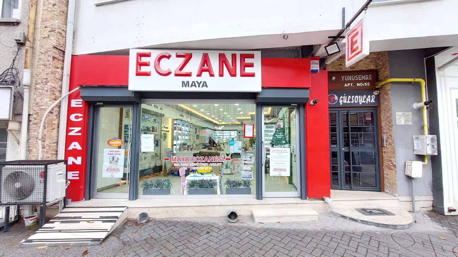 eczane dekorasyonu -eskişehir - maya eczanesi