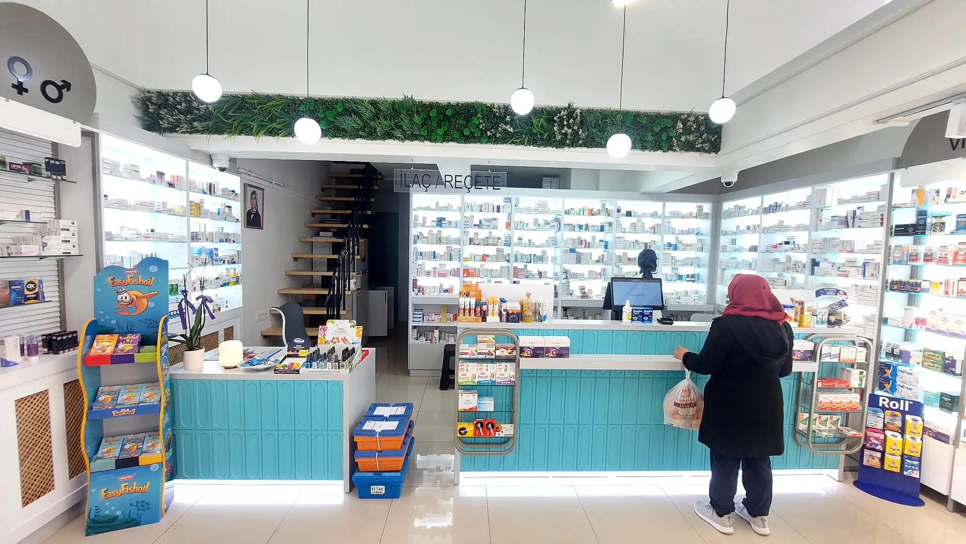 kartal eczane dekorasyonu